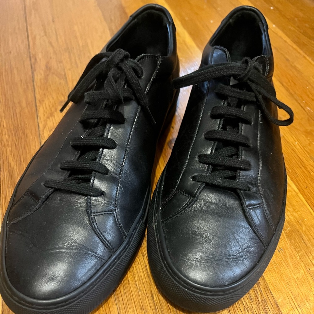 Common Projects.   Gently used.  Size 11.
